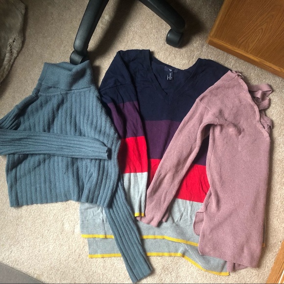 15 SWEATER BUNDLE 👚 - Picture 2 of 5